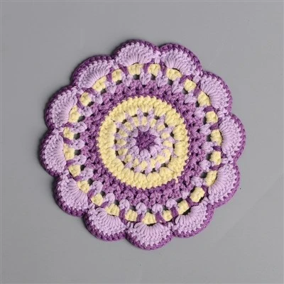 Posavasos florales de ganchillo